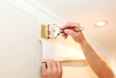 Pose de papier peint à Vourey — revêtements muraux et toiles de verre